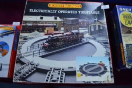 Hornby 00 Electrically Operated Turntable