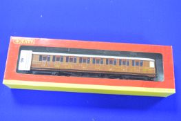 Hornby 00 LNER 61'6" Corridor Third Class Coach 364