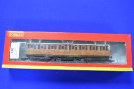 Hornby 00 LNER Gresley Suburban Third Class Coach 3182