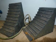 Pair of Rubber Chocks