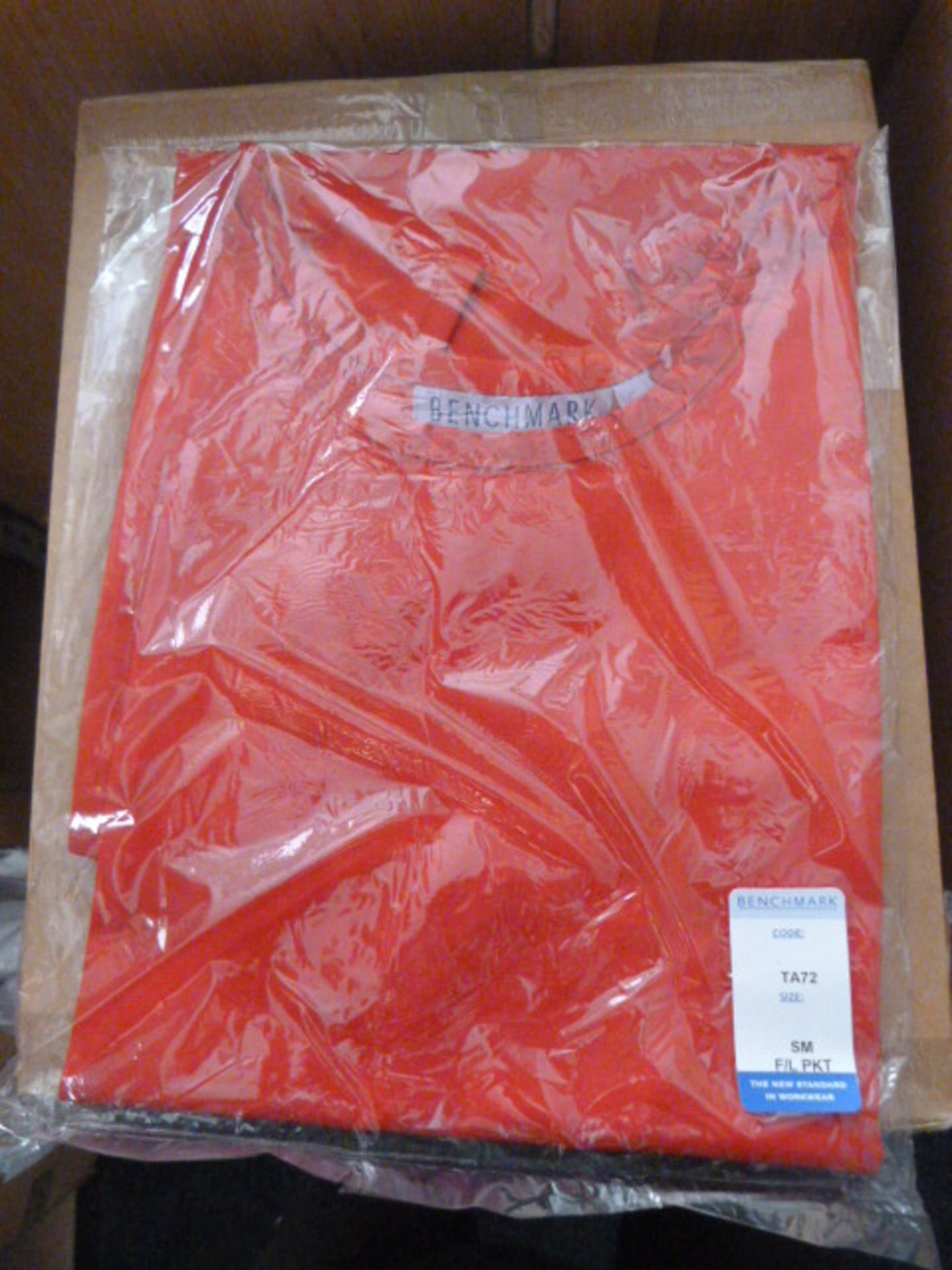 *12 Size: S Red Aprons