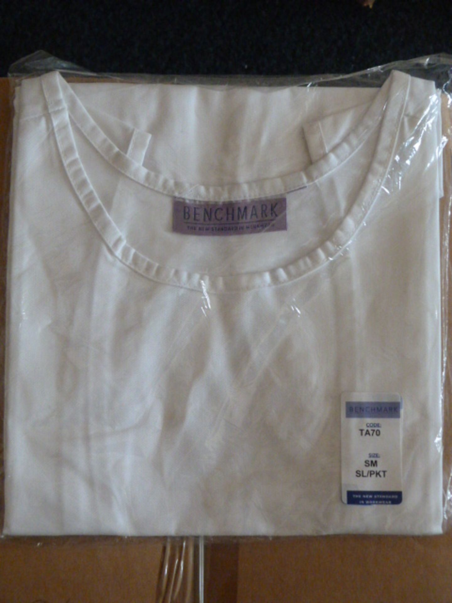 *52 Size: S White Aprons