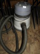 *Hoover Aquamaster Vacuum Cleaner