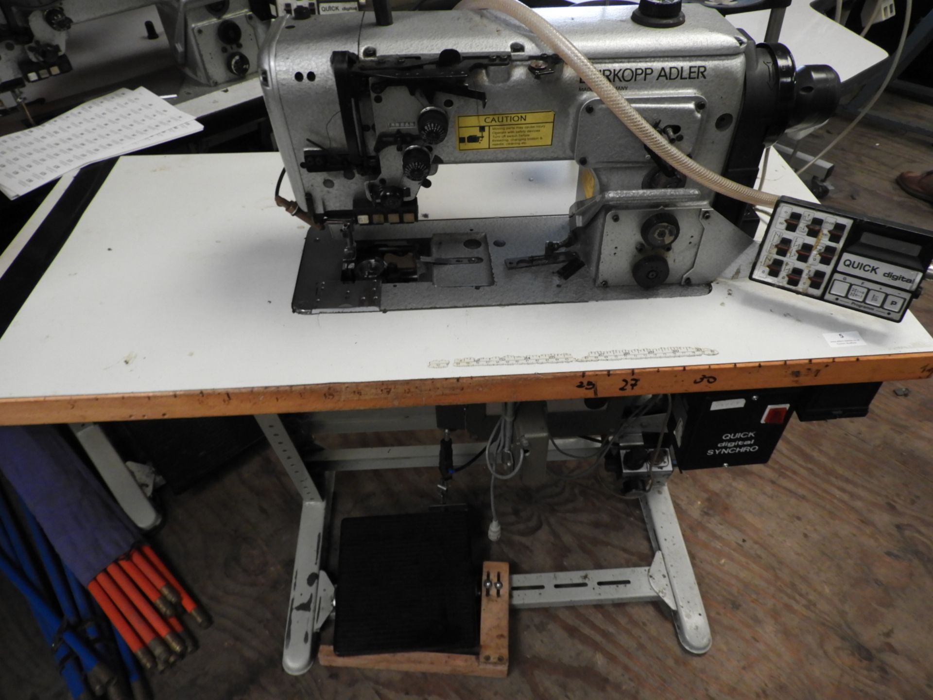 *Durkopp Adler Industrial Sewing Machine 291-16406