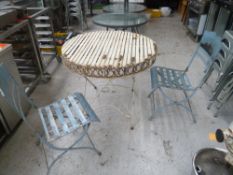 * metal outdoor garden table with x3 chairs could do with a paint but very sturdy other then that.