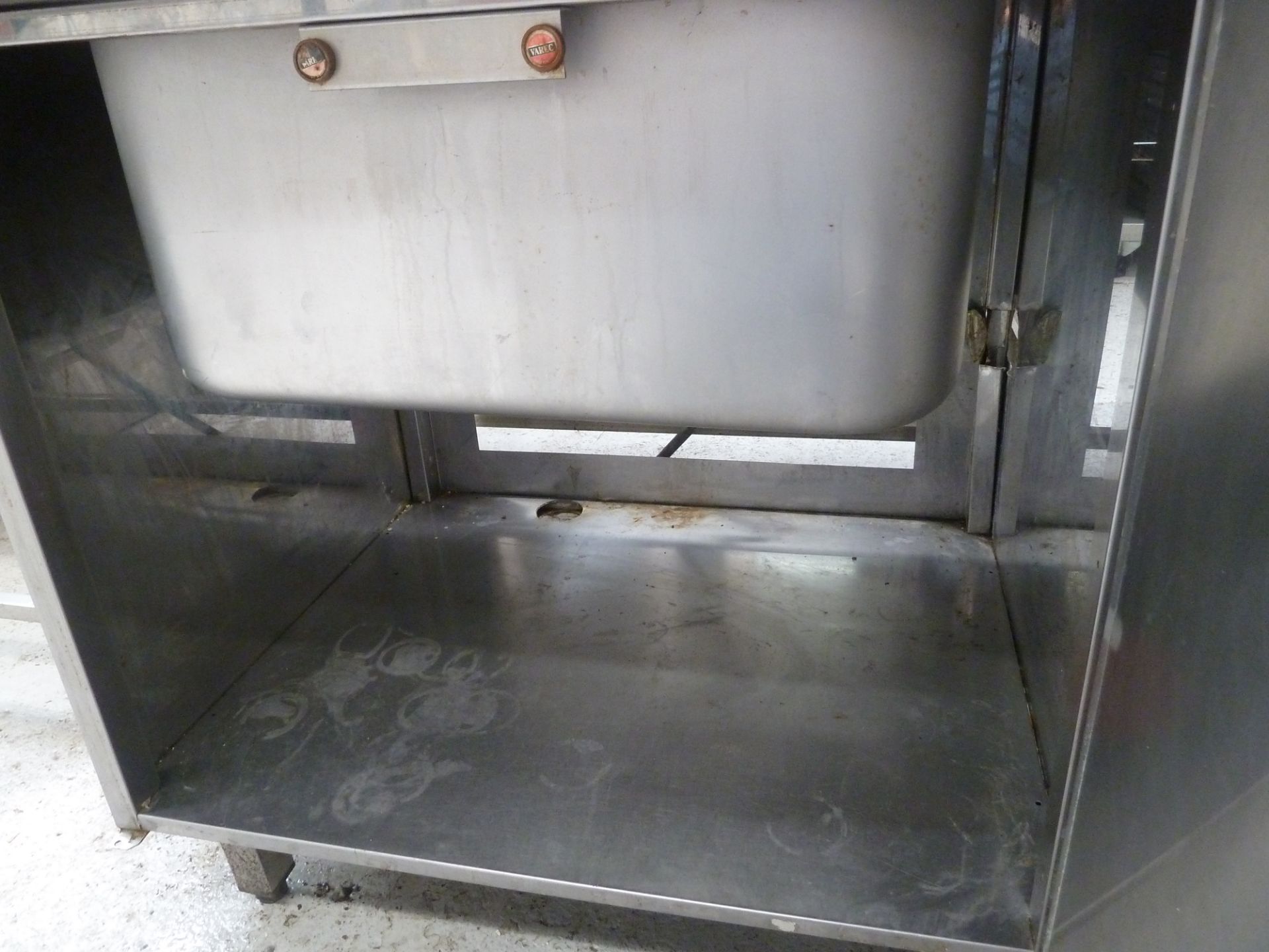 * SS single wash basin, clean condition.(800Wx1150Hx700D) - Image 3 of 3