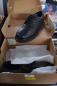 Pair of Ladies Size: 4 Black Safety Shoes