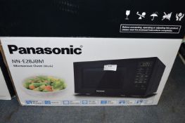 *Panasonic Solo Black Microwave