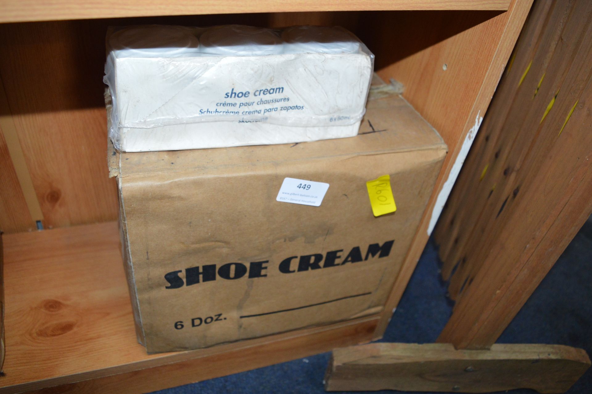 Box of 6 Dozen Tubs of Shoe Cream