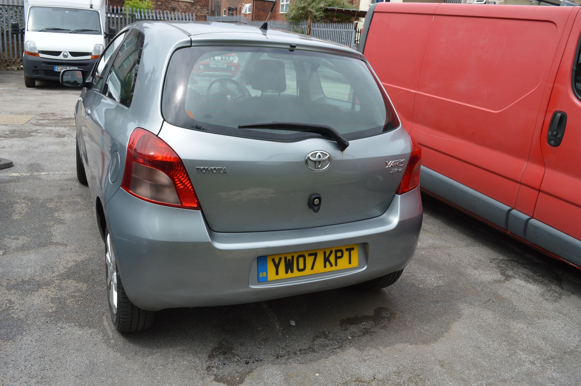 Toyota Yaris Zinc Reg: YW07 KPT MOT: 17/06/2021 Mileage: 53,273 - Image 3 of 4