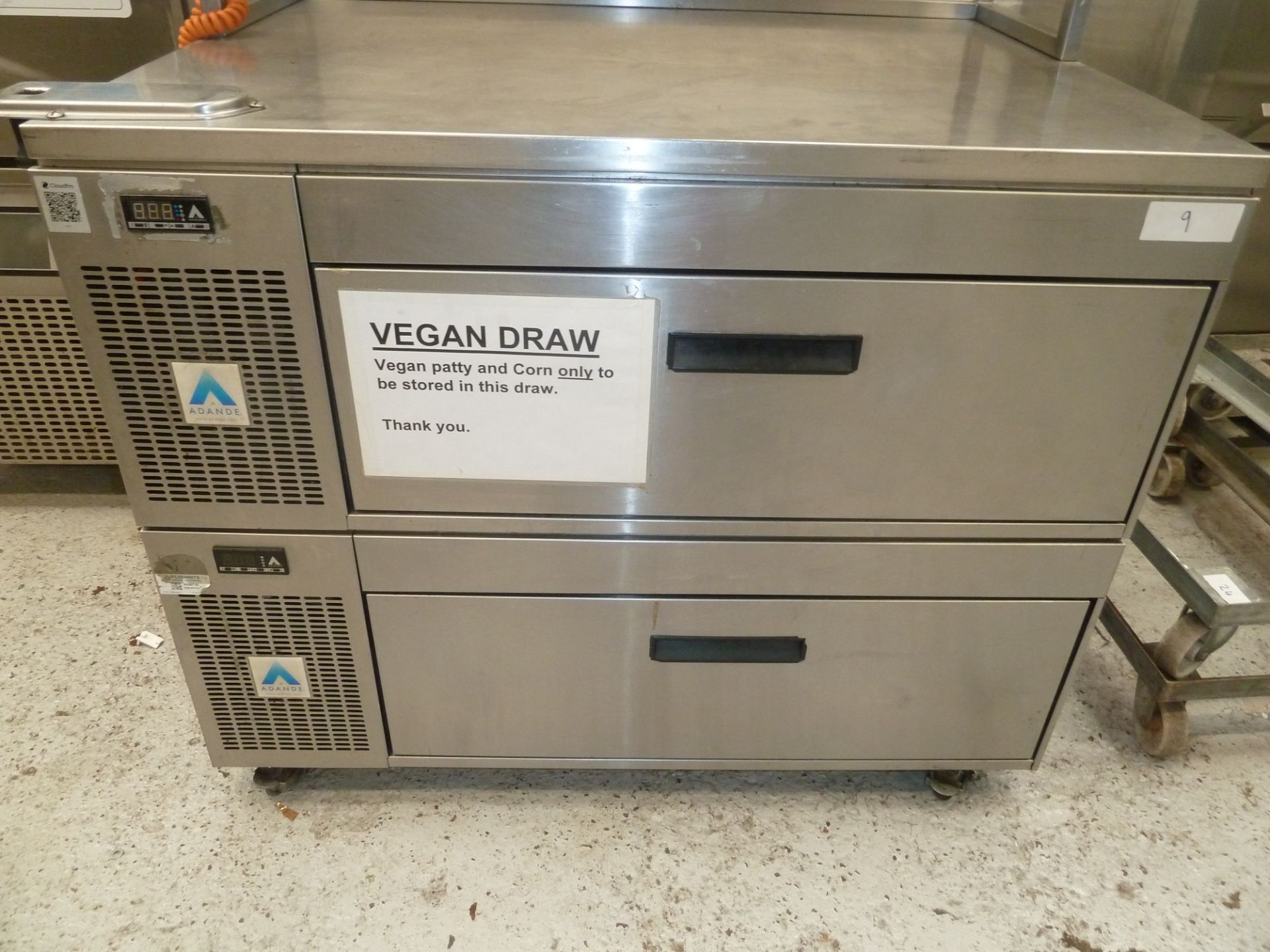 * Adande Adande VCS Under Counter Double Drawer Unit, with storage shelf on top. Very clean