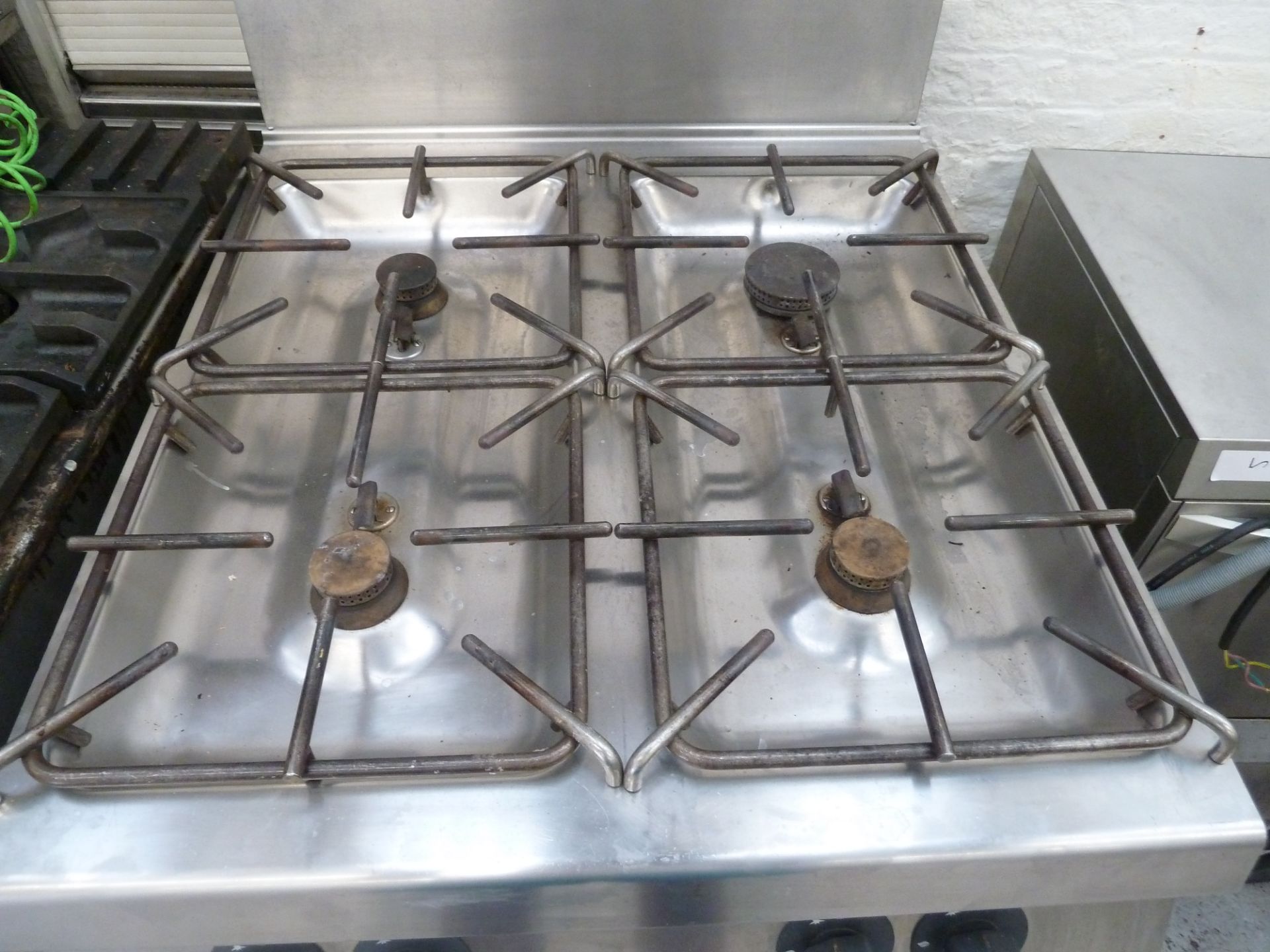 * Zanussi 2005 Zanussi ELX 4 burner oven with storage underneath, very clean condition.( - Image 3 of 3