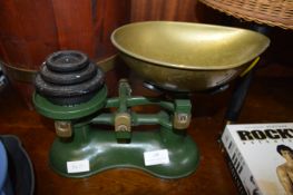 Vintage Kitchen Scales