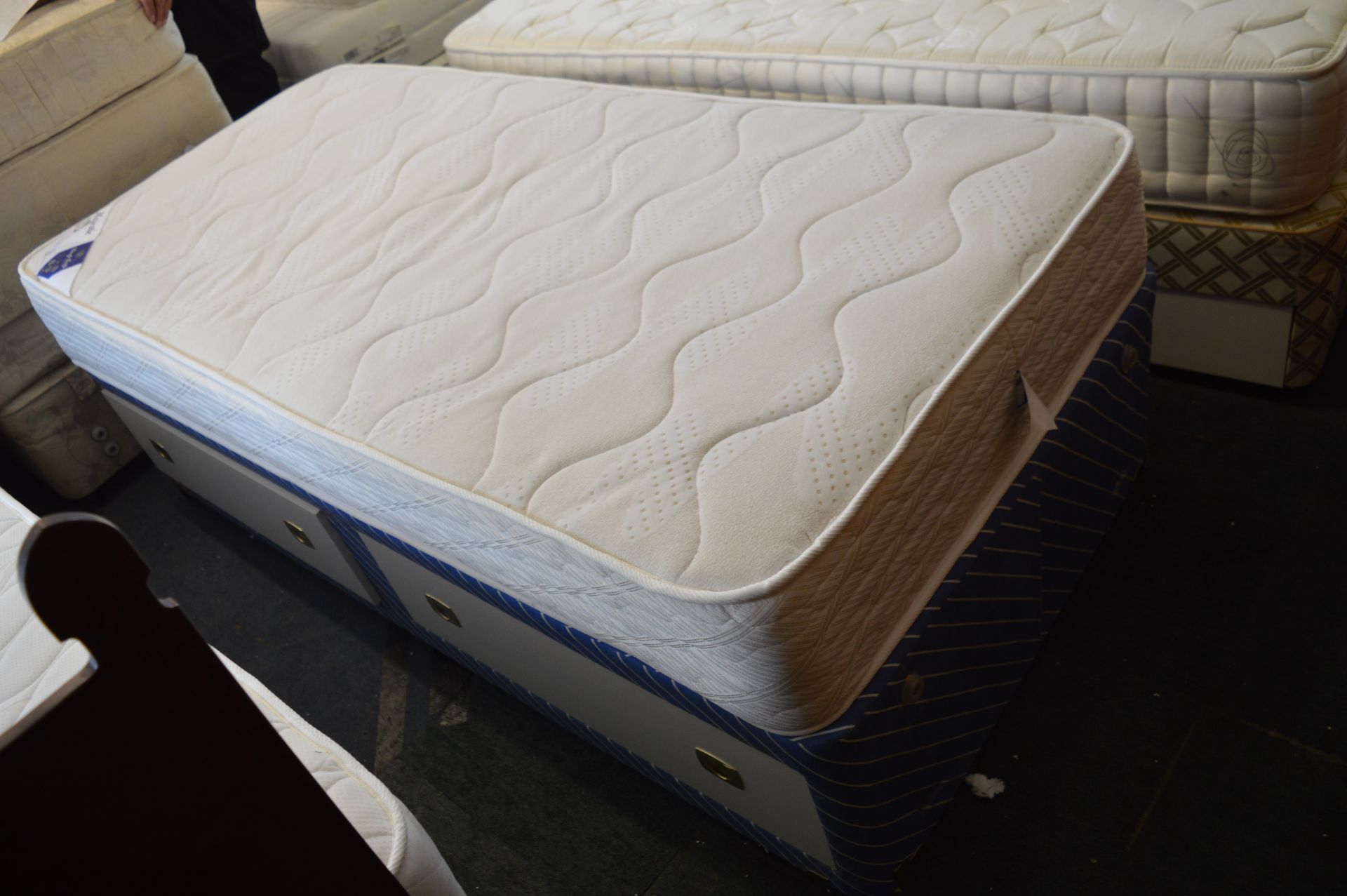 Majestic Deep Sleep Single Divan Bed with Two Draw