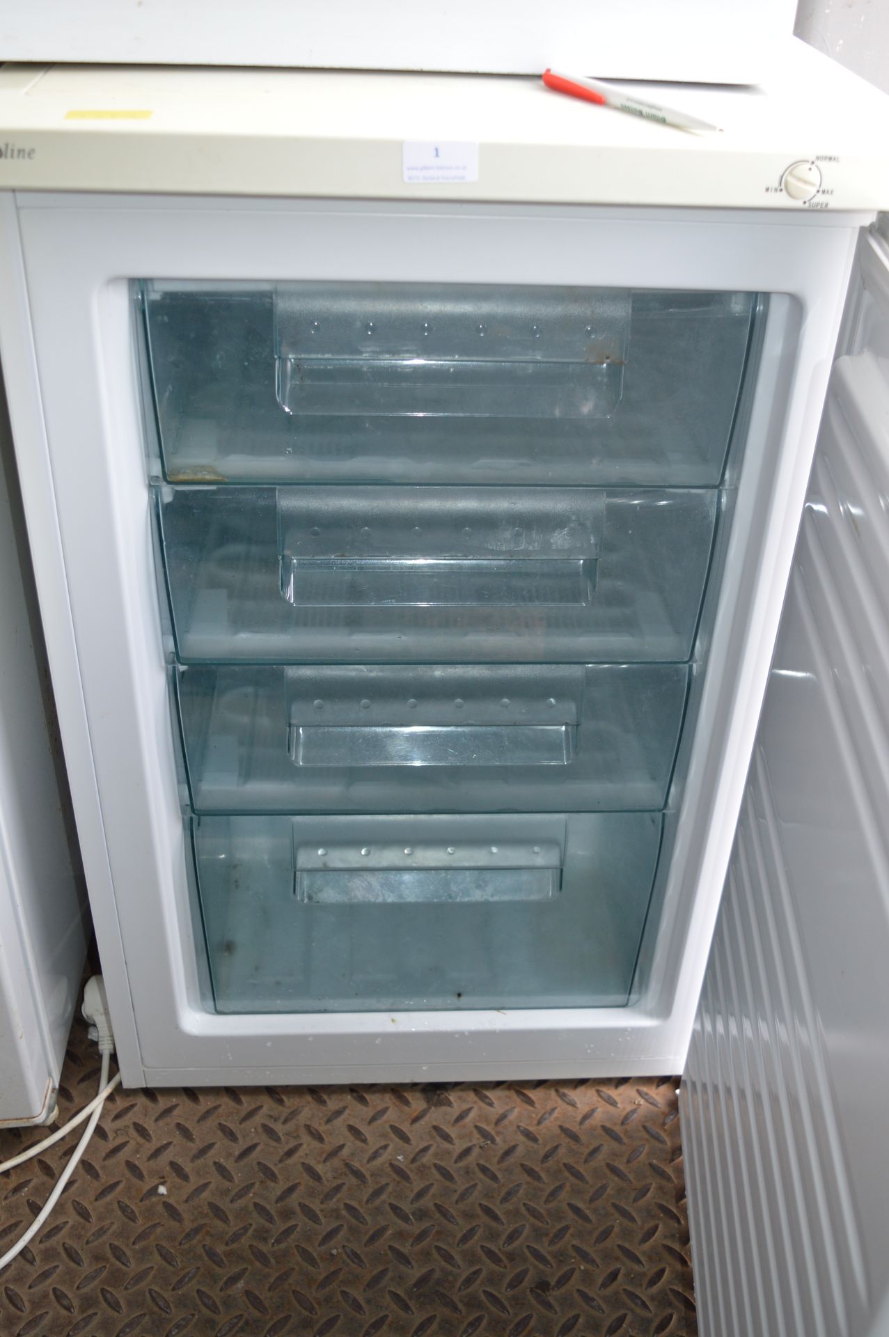 Proline Under Counter Freezer - Image 2 of 2