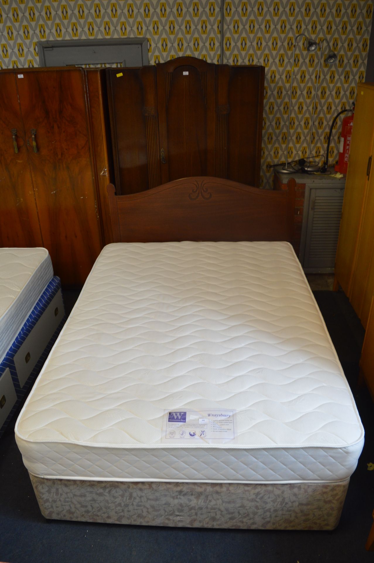 Westminster Wraysbury Double Divan with Memory Foa