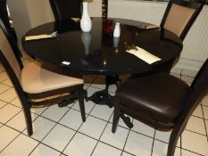 *115cm Circular Table with High-Gloss Black Heat R