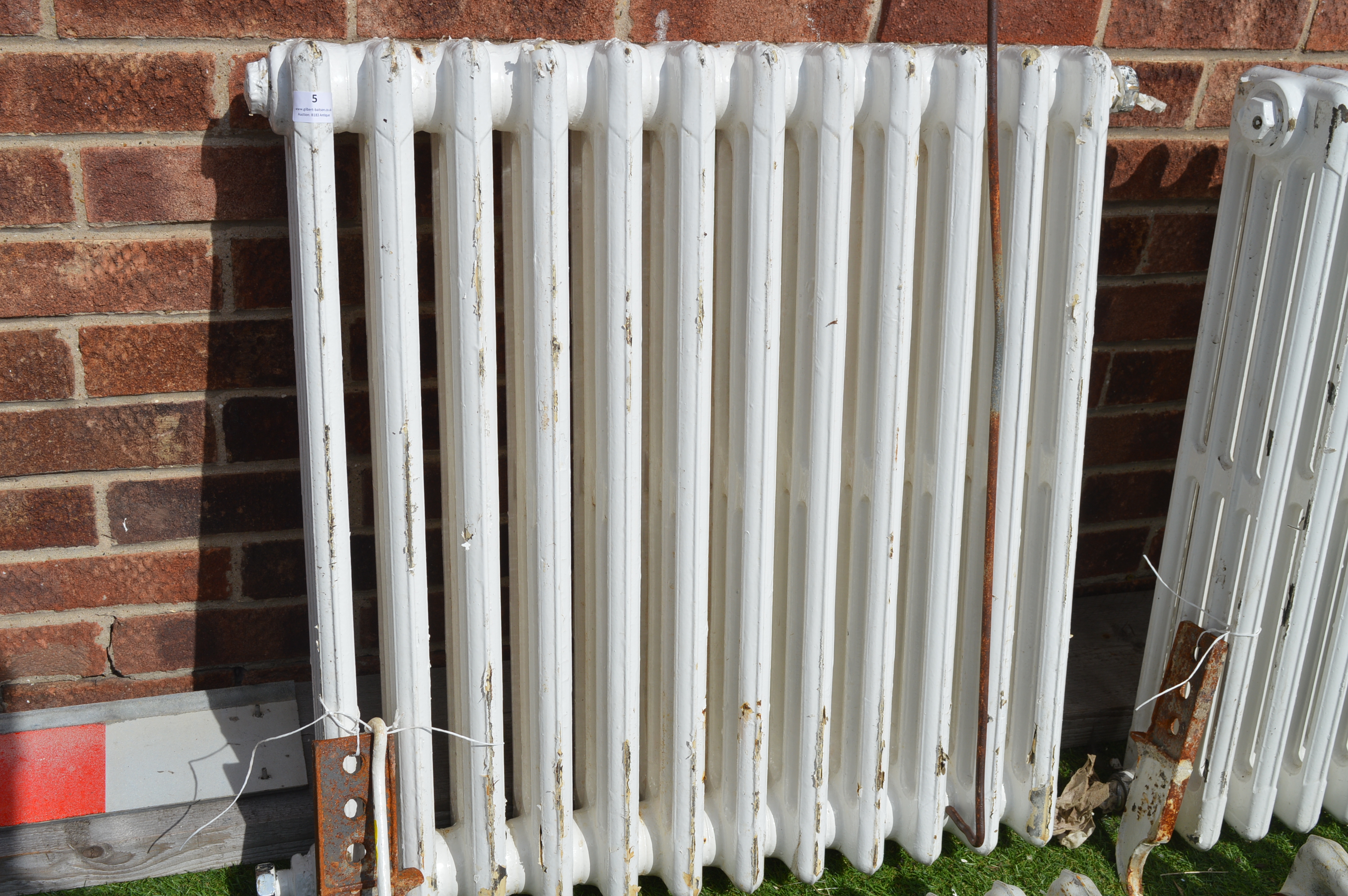 Cast Iron Radiator - Image 2 of 2