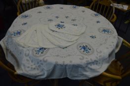 Retro Tablecloth and Napkin Set