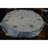 Retro Tablecloth and Napkin Set