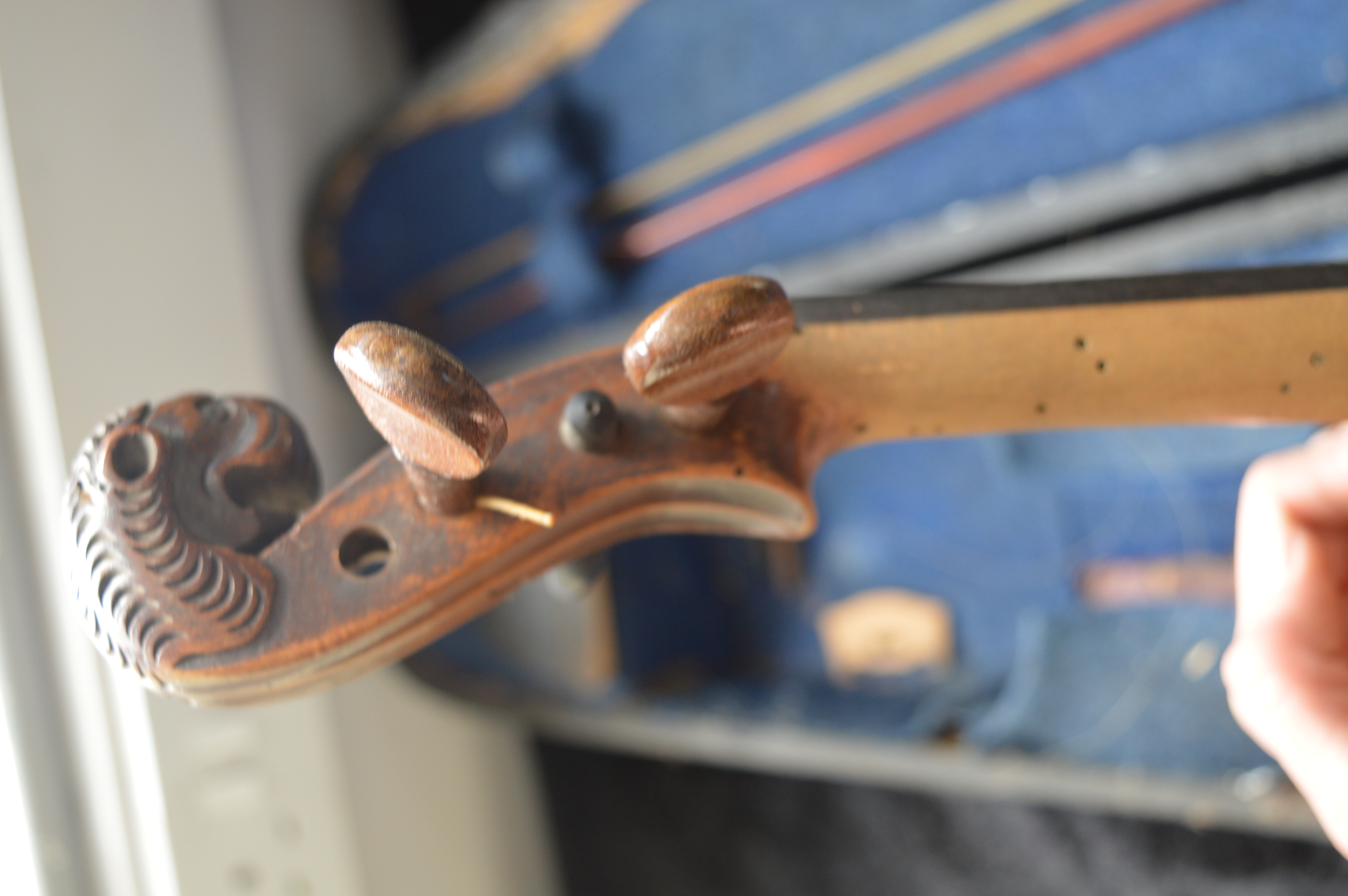 Old Violin with Lion Carved Head with Original Case - Image 10 of 14