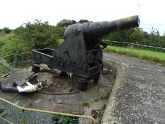 Reproduction RML 7" Armstrong Gun Complete with Three Full Size GRP Figures