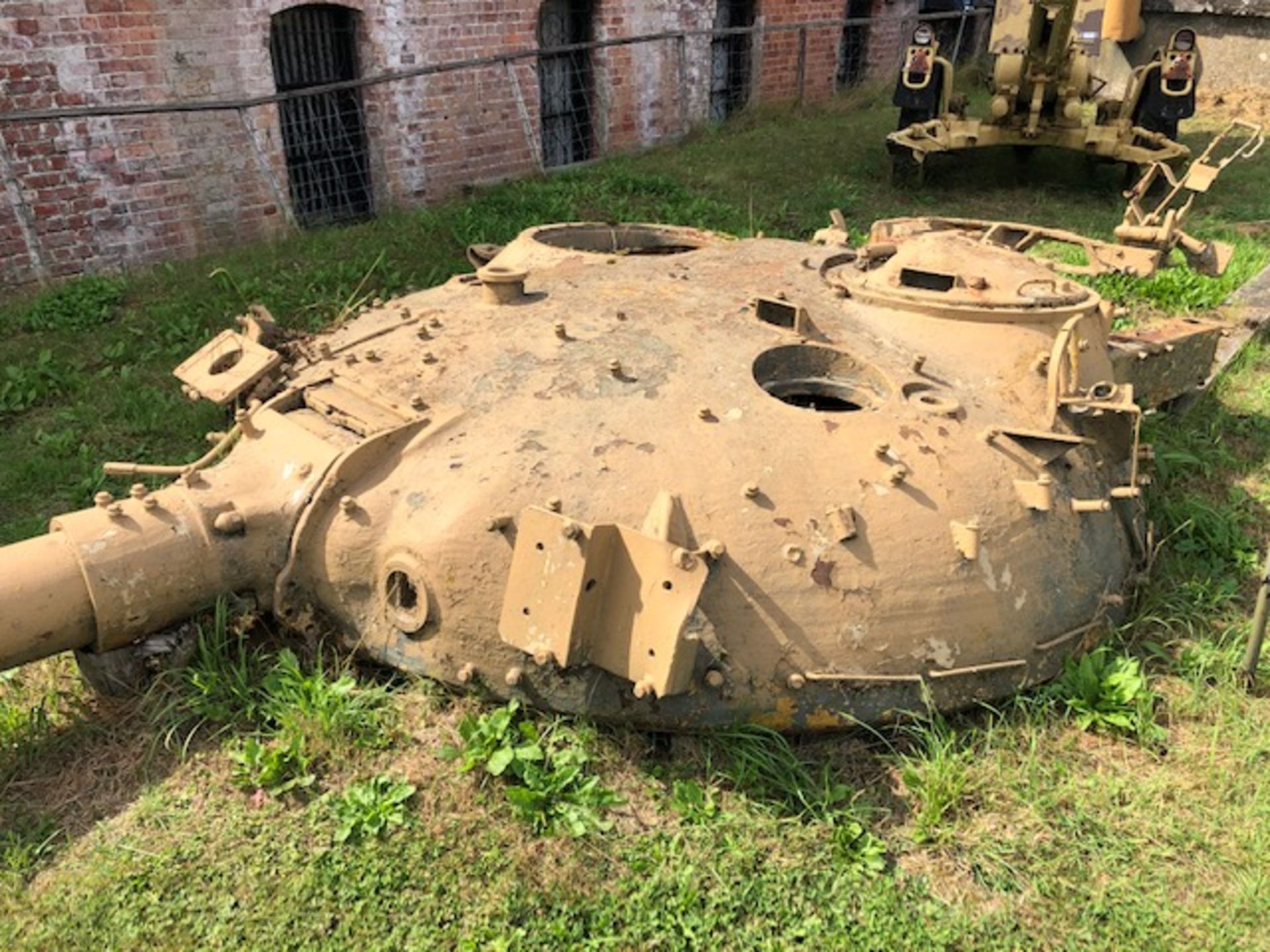 Russian Tank Turret (Believed to be a T72) - Image 2 of 2