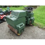 Towing Road Roller TV100/120