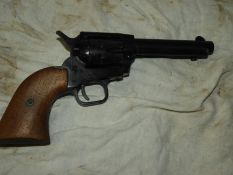 Replica Blank Firing Revolver