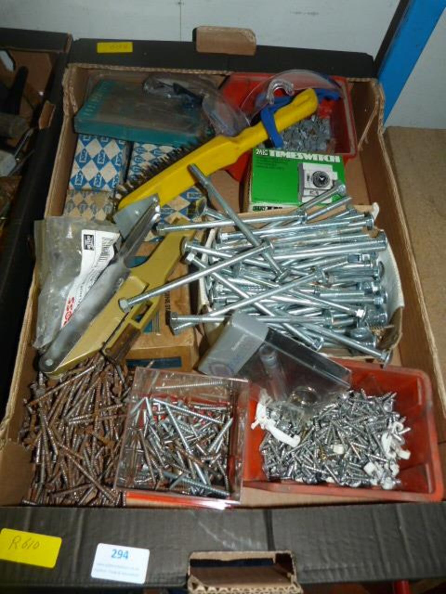 Screws and Coach Bolts