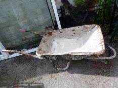 85L Wheelbarrow