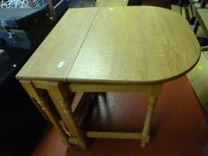 Drop Leaf Gate Leg Oak Table (AF)