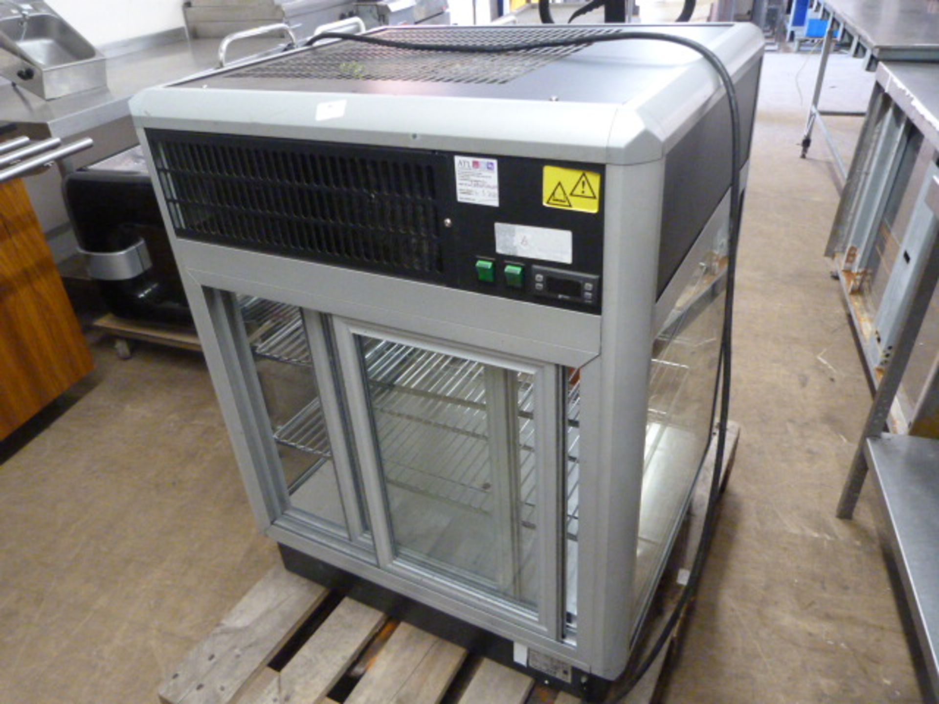 Lincat D6R/75B Display Chiller (Serviced 6/3/20)