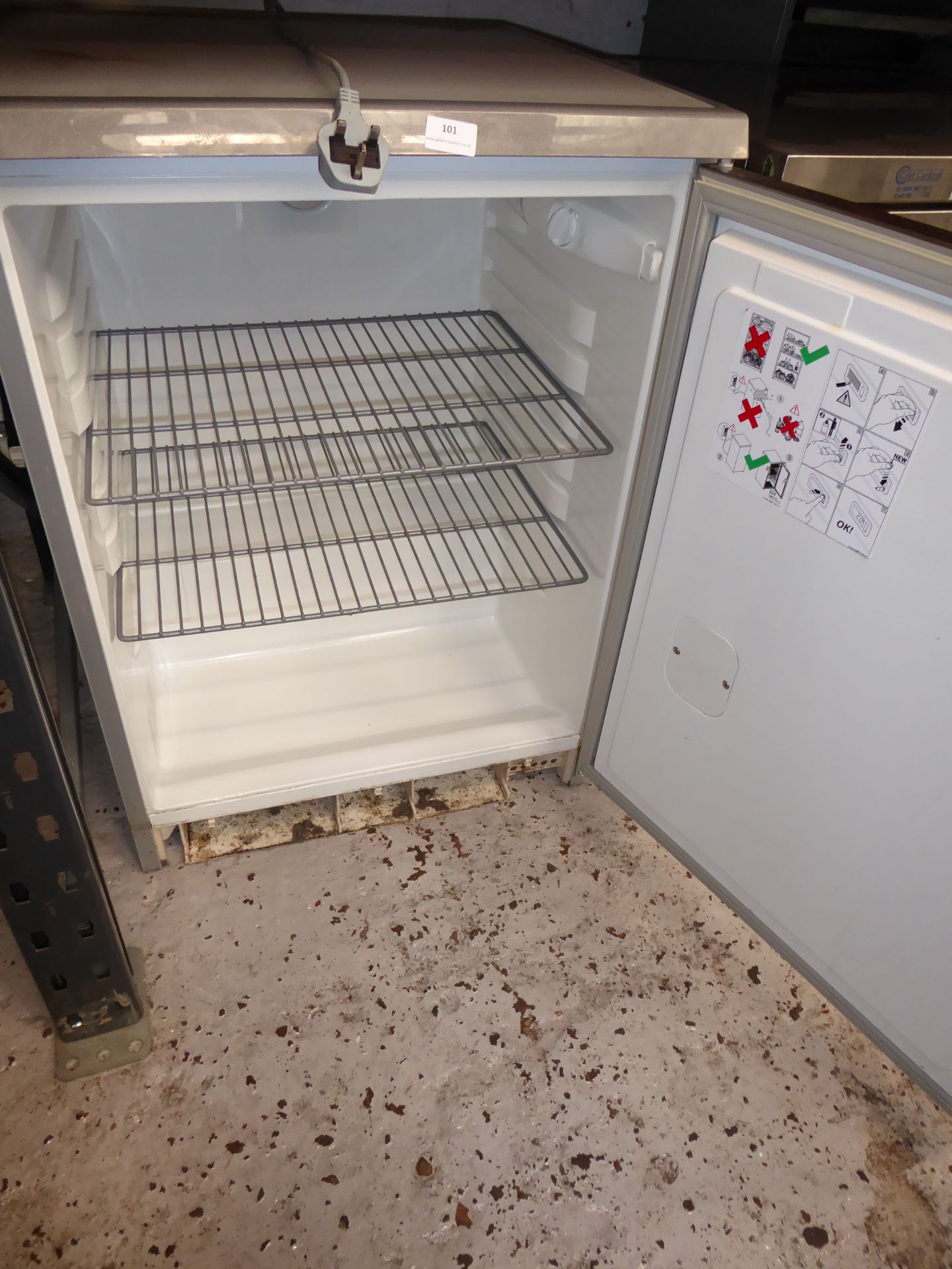 * Electrolux single door under counter comercial fridge- good condition (600Wx600Dx850H) - Image 2 of 2