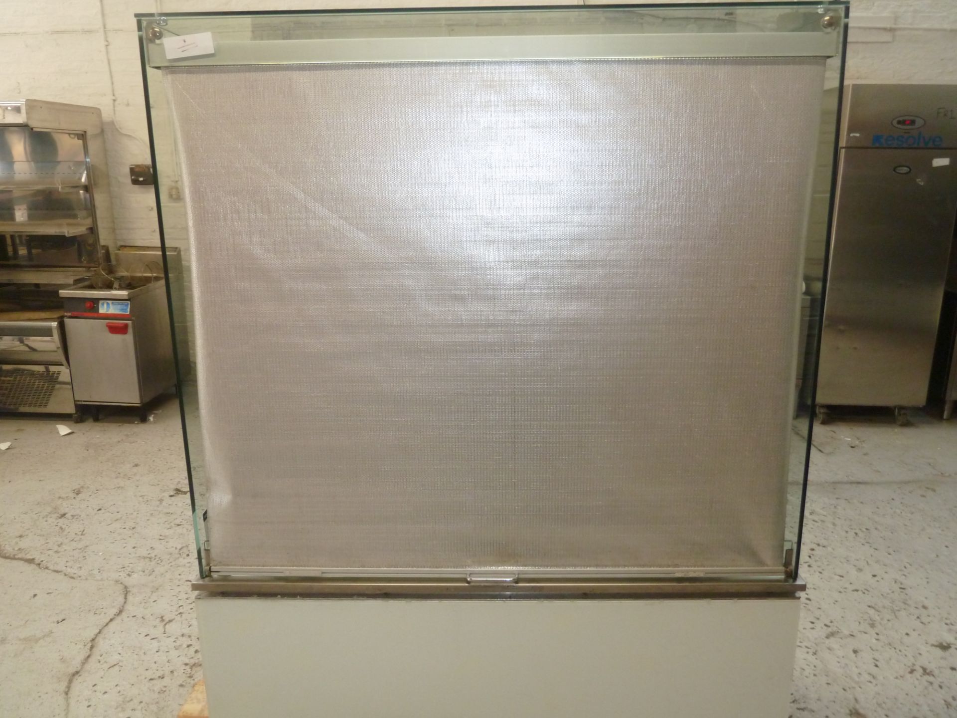* Synecore display chiller 4 tier grab and go, very nice condition.(1290Wx1710Hx780D) - Image 3 of 3