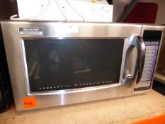 * Sharp 1000w comercial microwave R21ATP (520Wx400Dx300H)