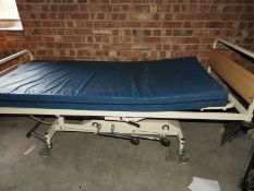 Hospital Grade Multi-positional Bed with Hydraulic Lift