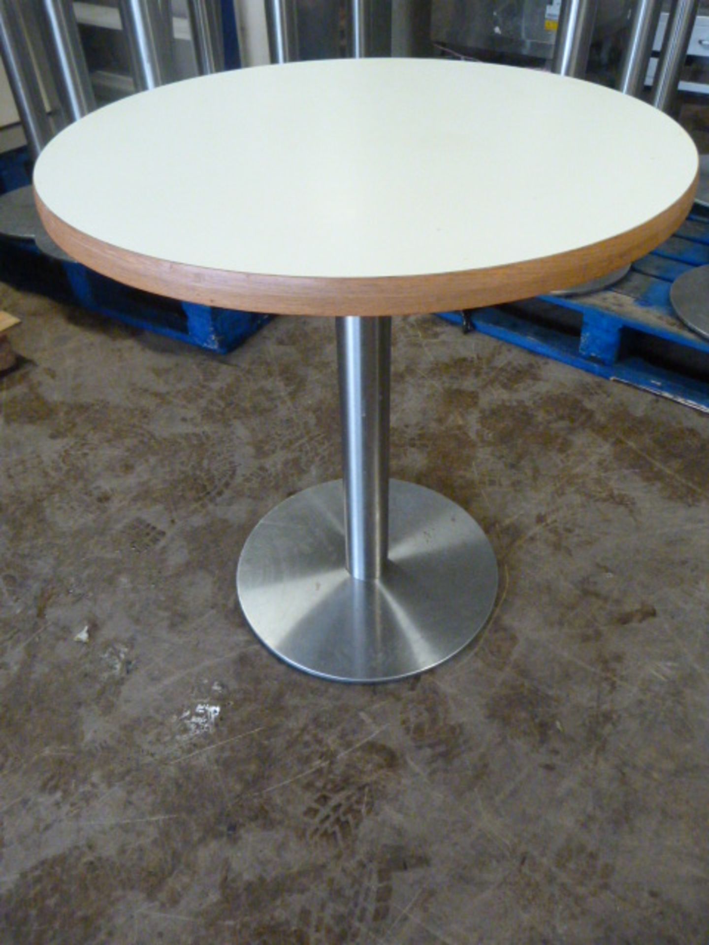 * Single Pedestal Wooden Topped Table 76cm tall, 75cm diameter (No fittings)