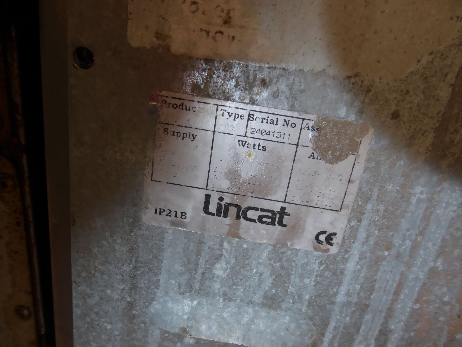 * Lincat single basket pedestal fryer 3 phase electric - complete. Direct from a national chain. ( - Image 3 of 3