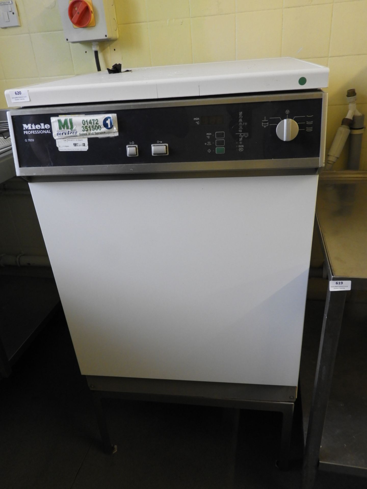 Melee Professional Dishwasher G7859