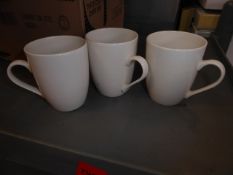 * approx. 26 x white mugs