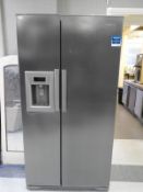 Beko American Style Fridge Freezer with Water & Ice Dispenser