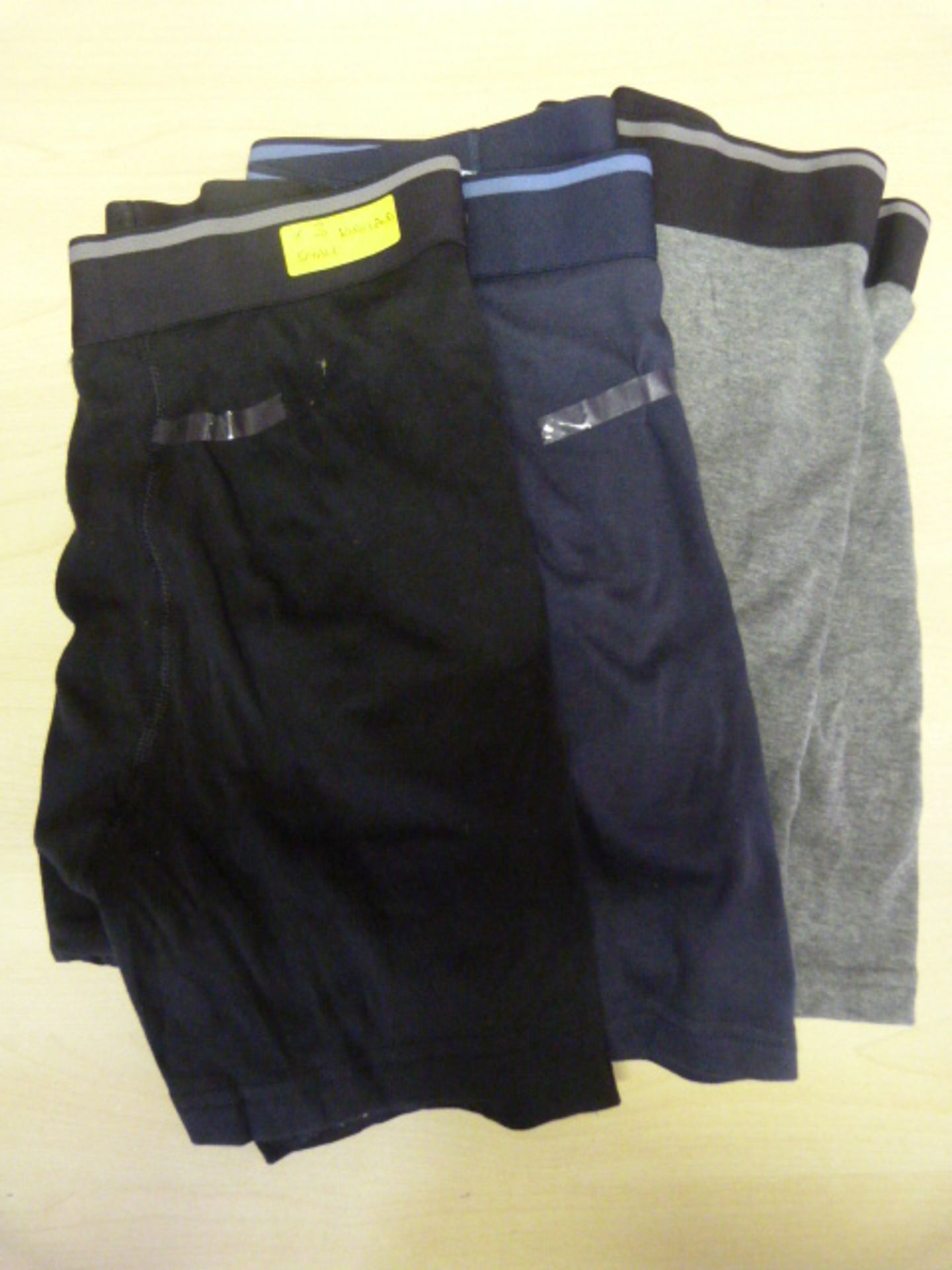 *Kirkland Signature Boxers 3pk Size: S