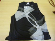 *Under Armour HG Armour 2.0 Size: L Tank Top