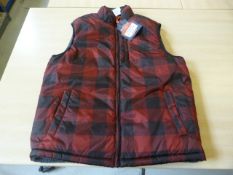 *Weatherproof Vintage Revealed Vest (Red Plaid) Size: L