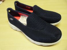 *Sketchers Ladies Go Walk 4 Size: 7 Navy