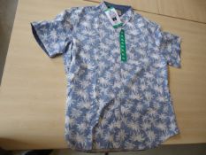 *Jachs Blue Palms Shirt Size: XL