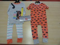 Kirkland Signature Child's 4pc Pajama Set Size: 5