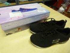 *Sketcher Air Shoes Size: 5.5