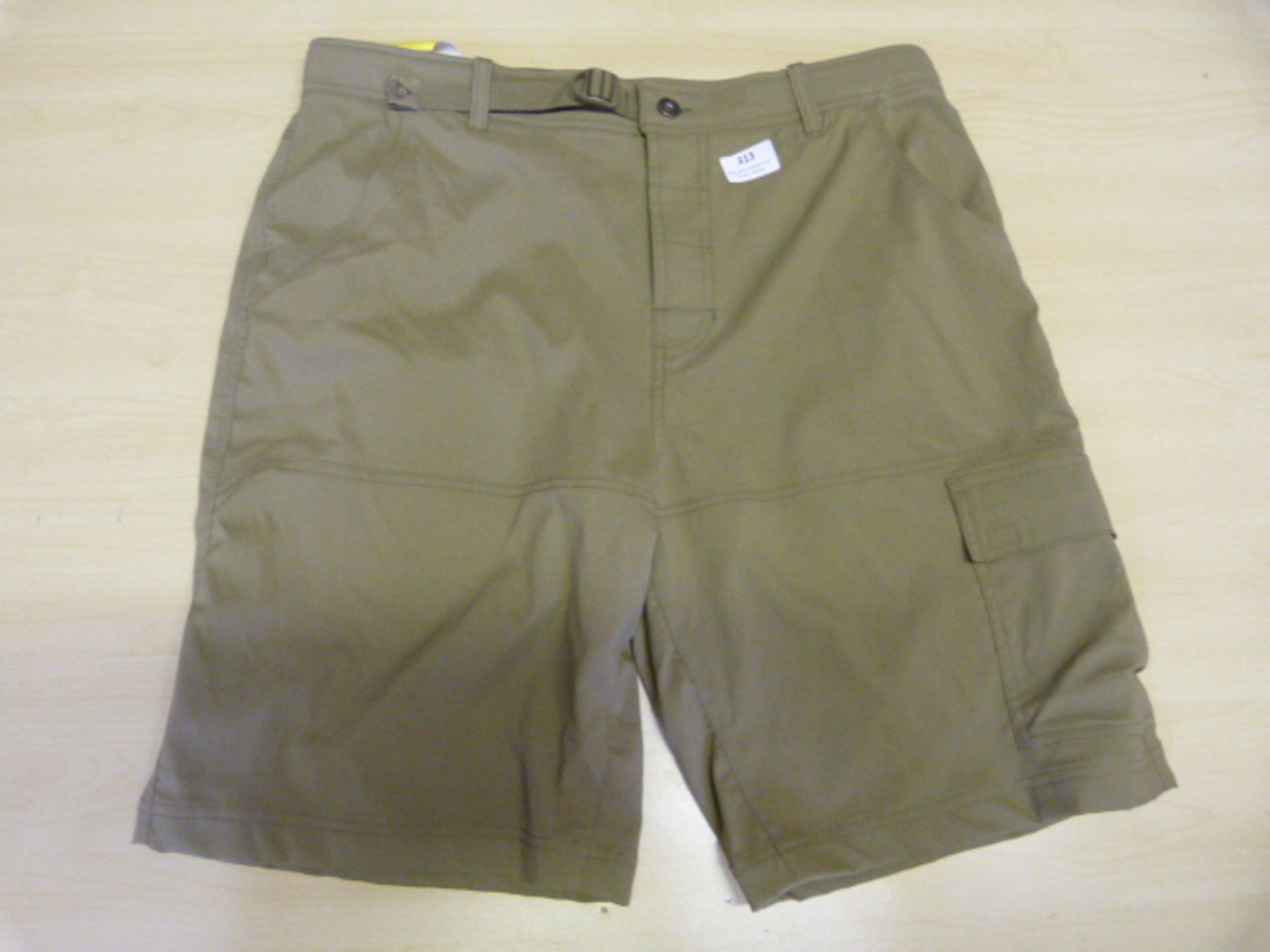 *Gerry Venture Shorts Size: 32